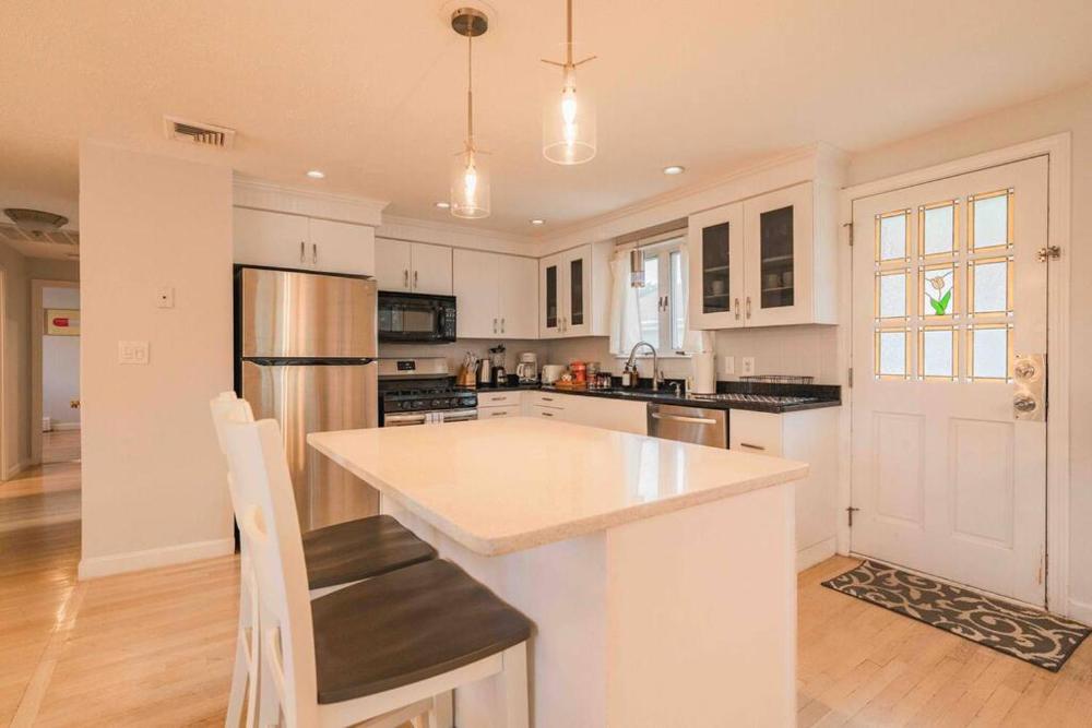 Boston Luxury 3BR-Near Airport-Beach
